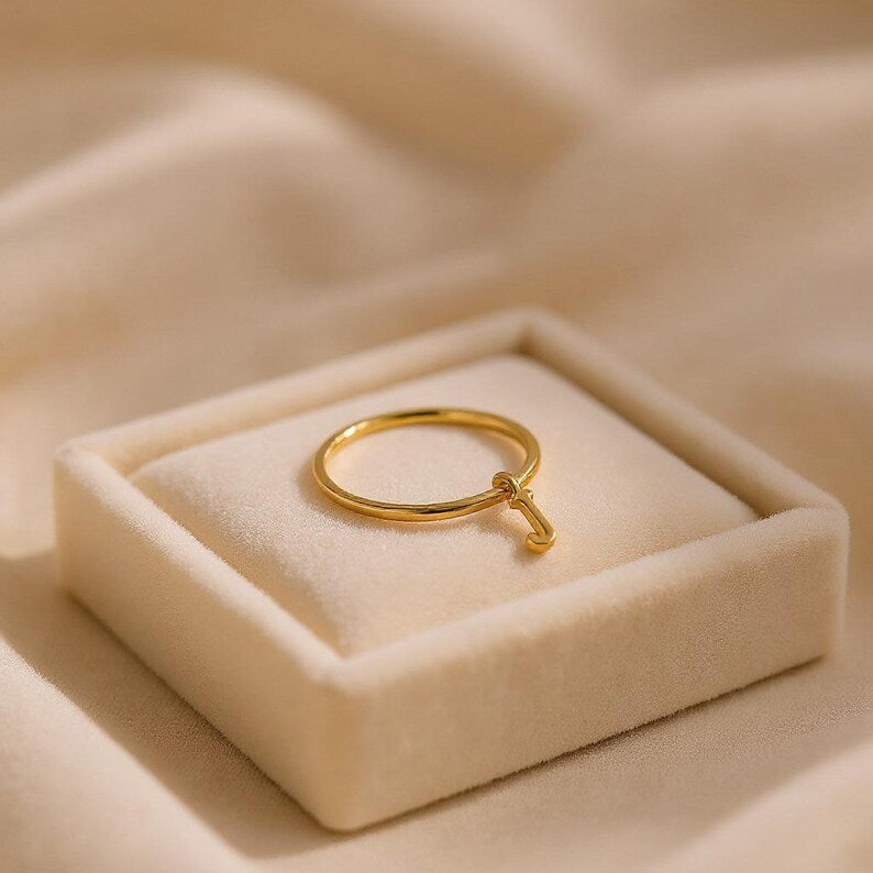 Dangling Initial Ring