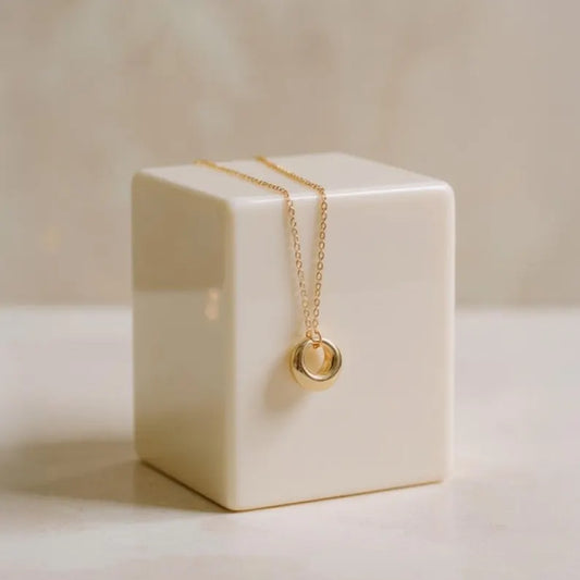 Minimalist Circle Necklace