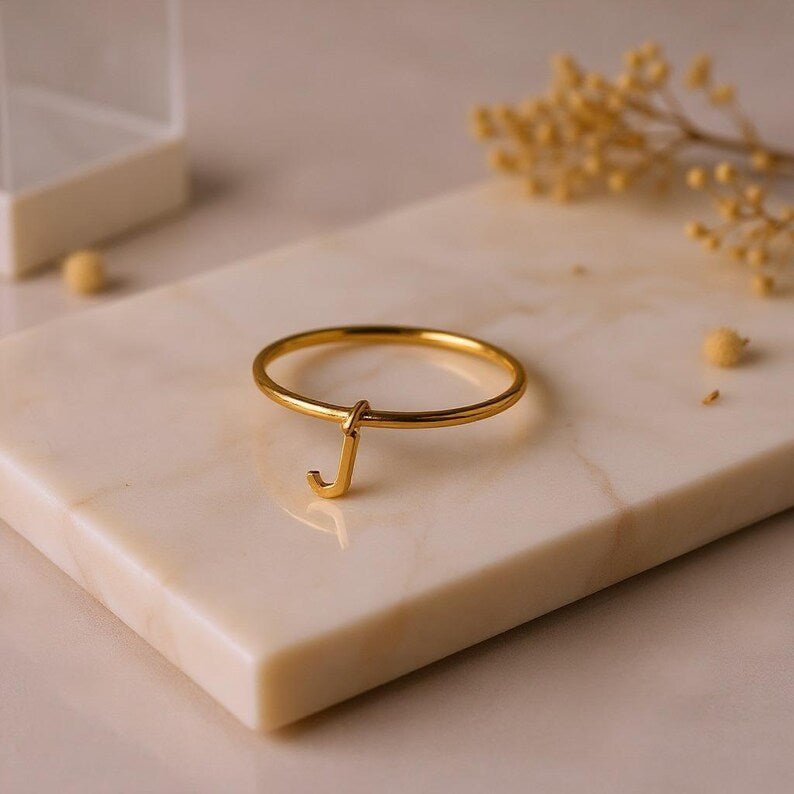 Dangling Initial Ring
