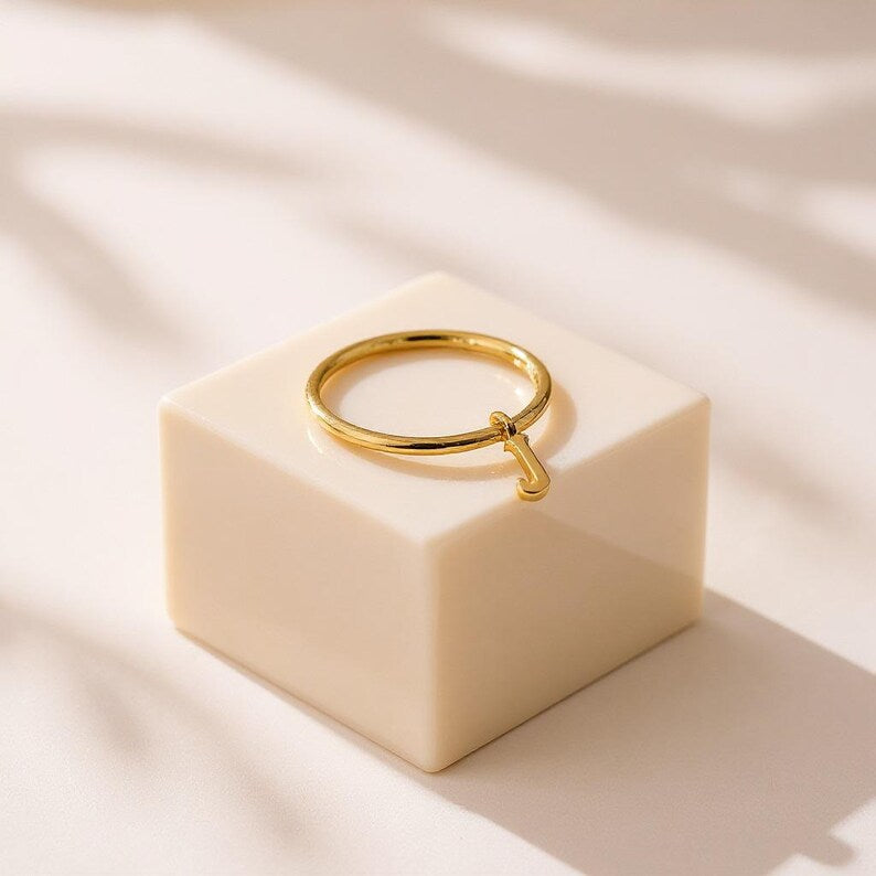 Dangling Initial Ring